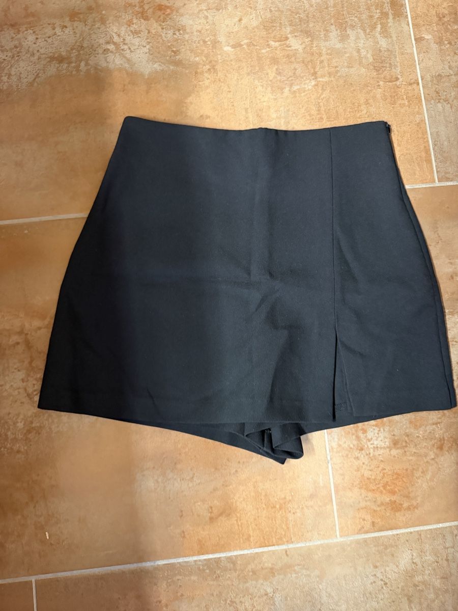 Zara Röcke: Hosenrock Grösse M – Neu (gemäss Beschreibung) aus Itingen von roz_l6yc