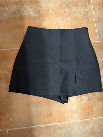 Hosenrock Grösse M