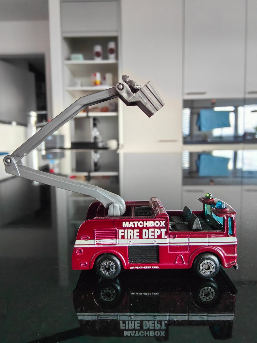 Matchbox Modellini d'auto: Matchbox Snorkel – Usato da Zuzwil SG venduto da Atalanta75 3