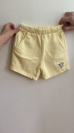 Shorts estivi Zara gialli - Taglia 116 - Unisex!