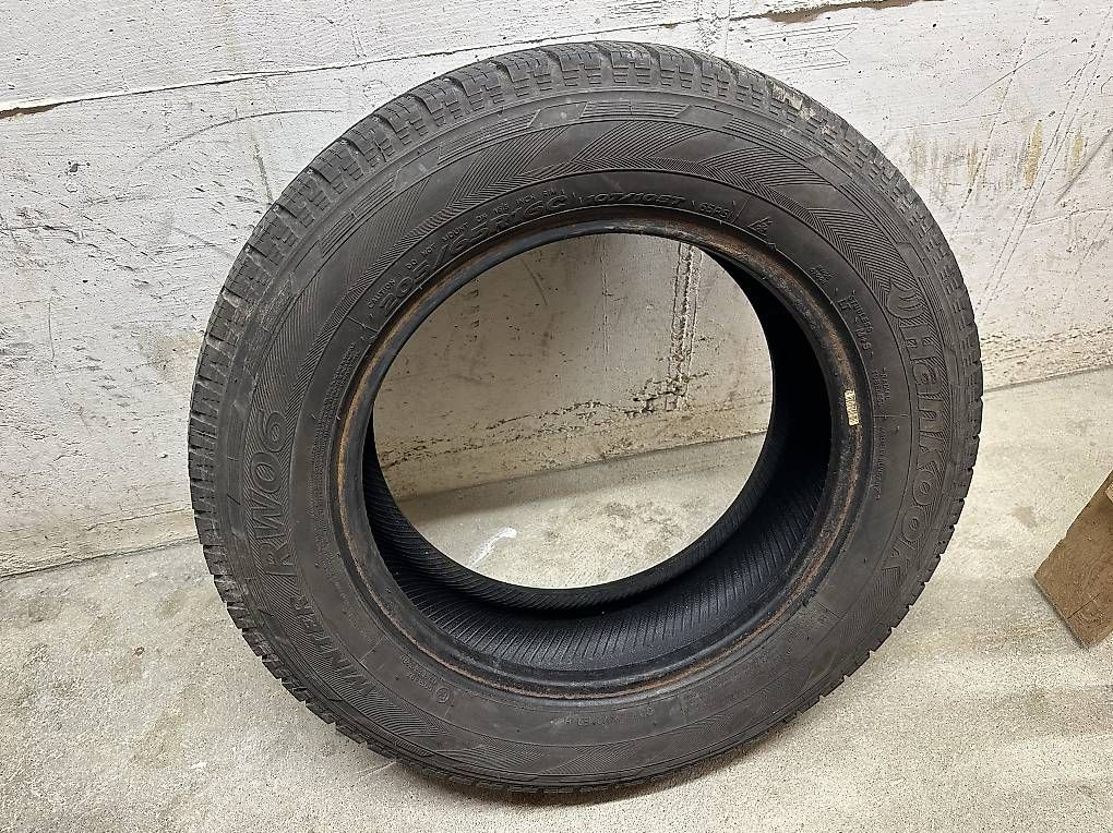 Pneus & Kompletträder: Winterreifen Hankook – Gebraucht aus Balsthal von nlo_wg7q 1