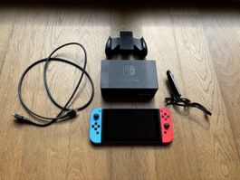 Nintendo Switch Konsole / *guter Zustand
