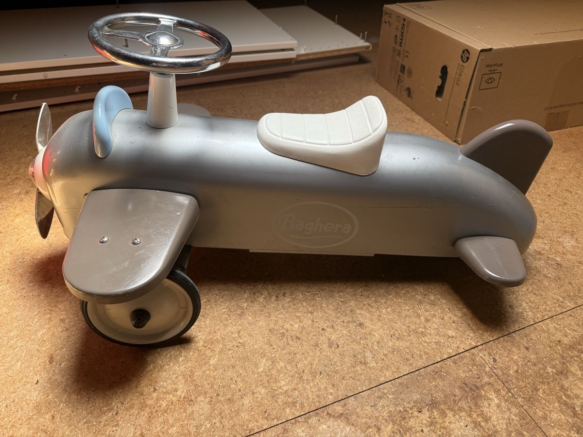Baghera Veicoli per bambini: Baghera Flugzeug – Usato da Zürich venduto da AndreaR80