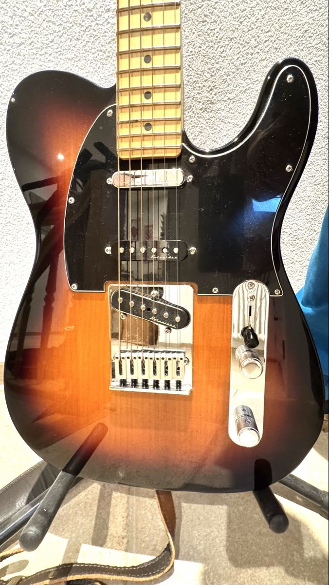 Fender Strumenti musicali: E-Gitarre, Fender Telecaster – Nuovo (secondo la descrizione) da Bärschwil venduto da rst_5699 1