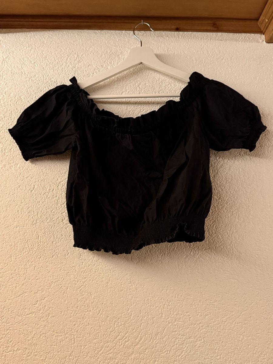 H&M Blusen: Schwarzes Oberteil Kurzarm – Gebraucht aus Bolligen von lee_orange 1