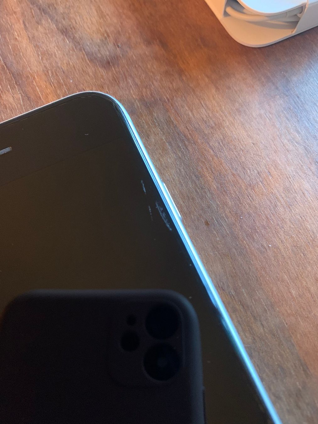 Apple Telefoni cellulari / Smartphones: iPhone SE 128GB weiss – Usato da Thun venduto da Crown7 1
