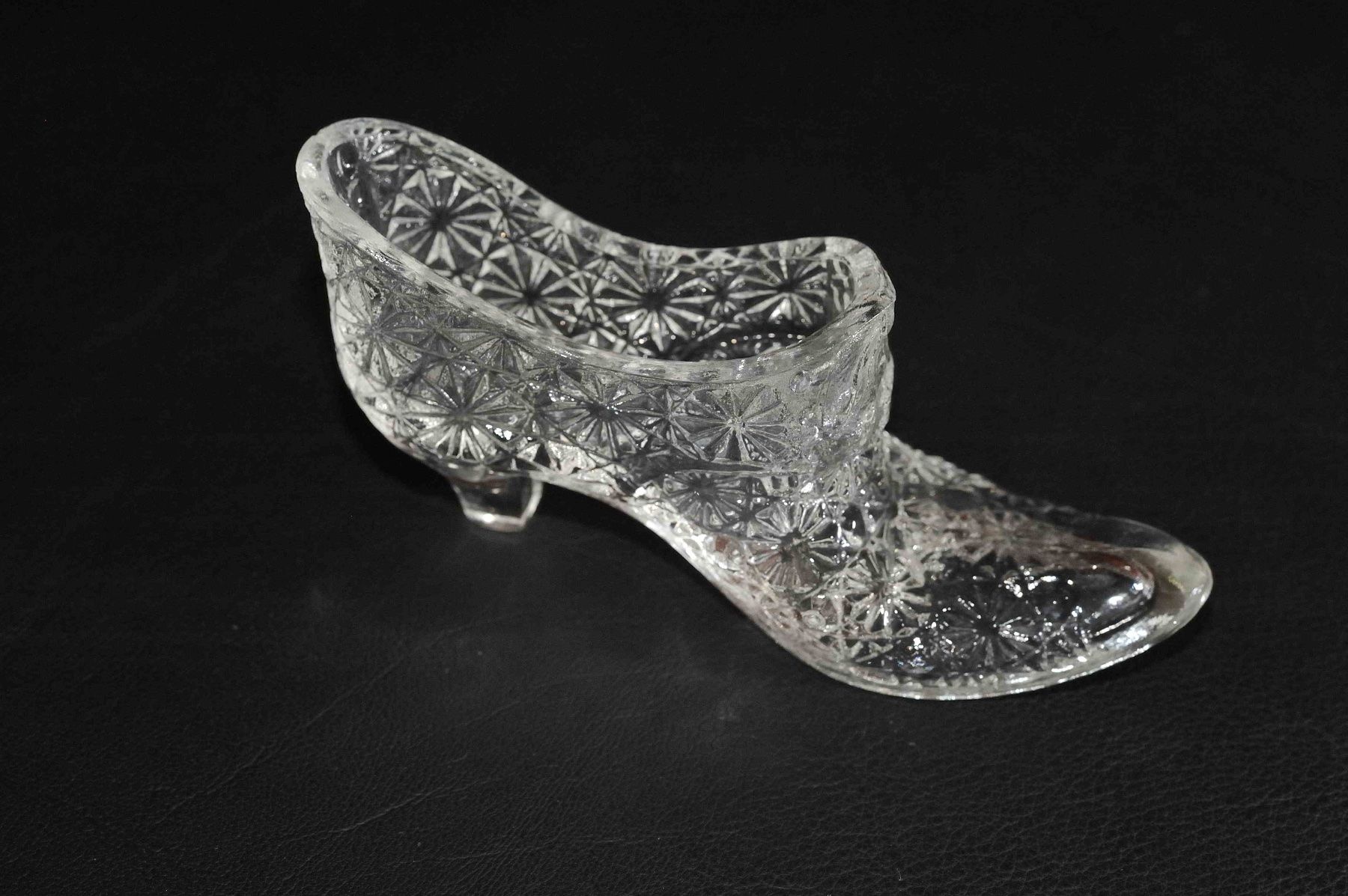 Tutte le decorazioni: Schuh aus Kristallglas - Cinderella / Deko oder für Blumen – Usato da Schwerzenbach venduto da floridan 4