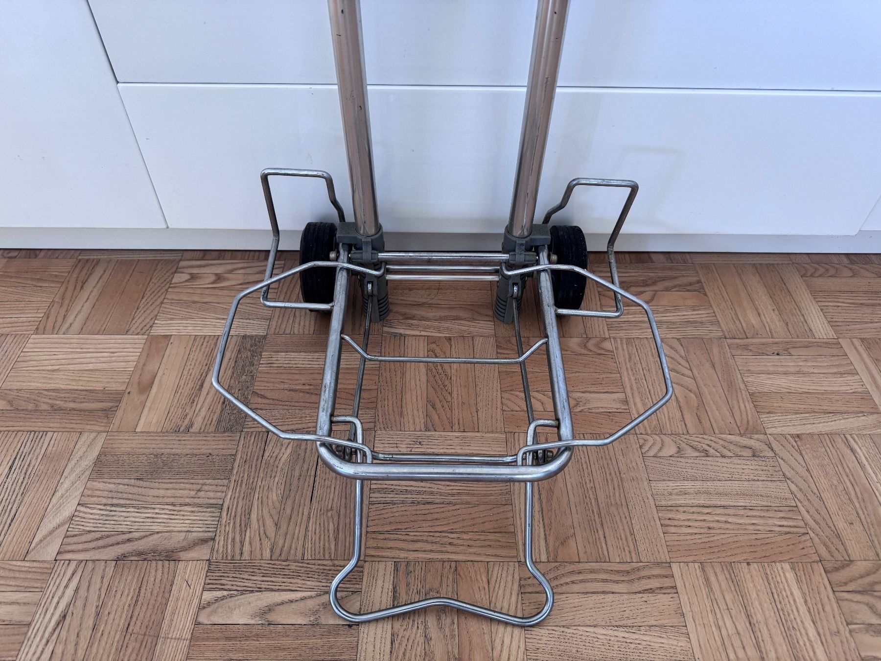 Sonstiges für Haushalt & Wohnen: TRANSPORTKARREN KLAPPBAR – Gebraucht aus Zürich von Tapehead 2