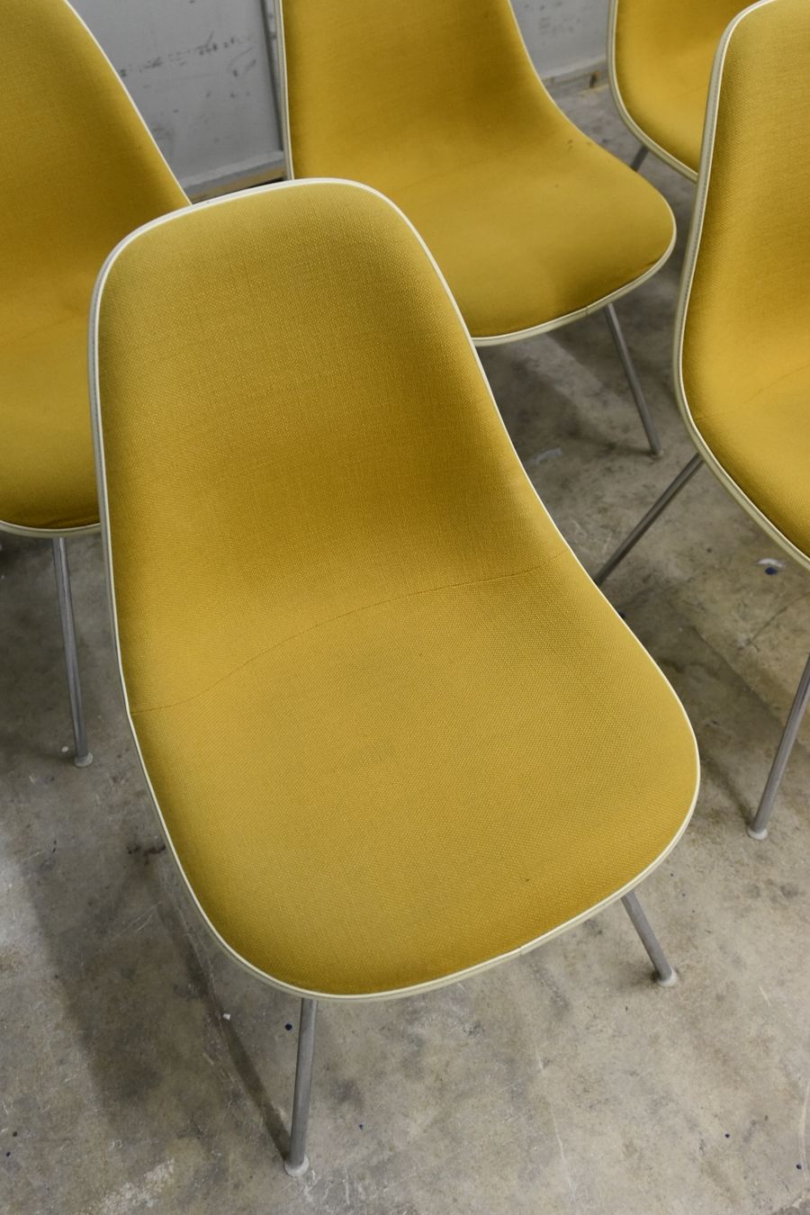 Herman Miller Sedie: 7Stk. Herman Miller DSX Stühle Fiberglas Eames – Usato da Lichtensteig venduto da UsedIN 8