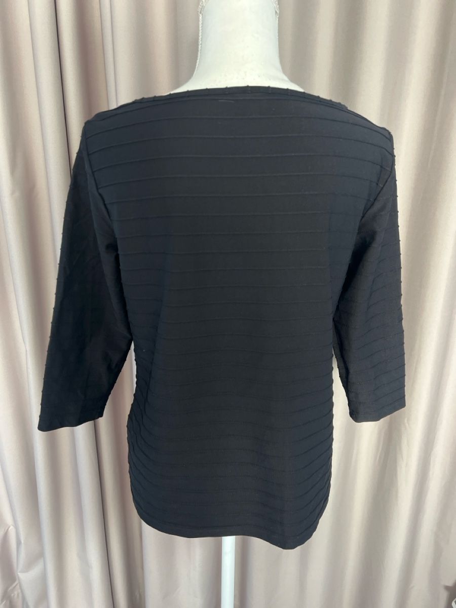 Madeleine T-Shirts: Schwarzes Shirt mit 3/4 Aermel, Gr. 42 – Gebraucht aus Uetikon am See von Sarahm76 2