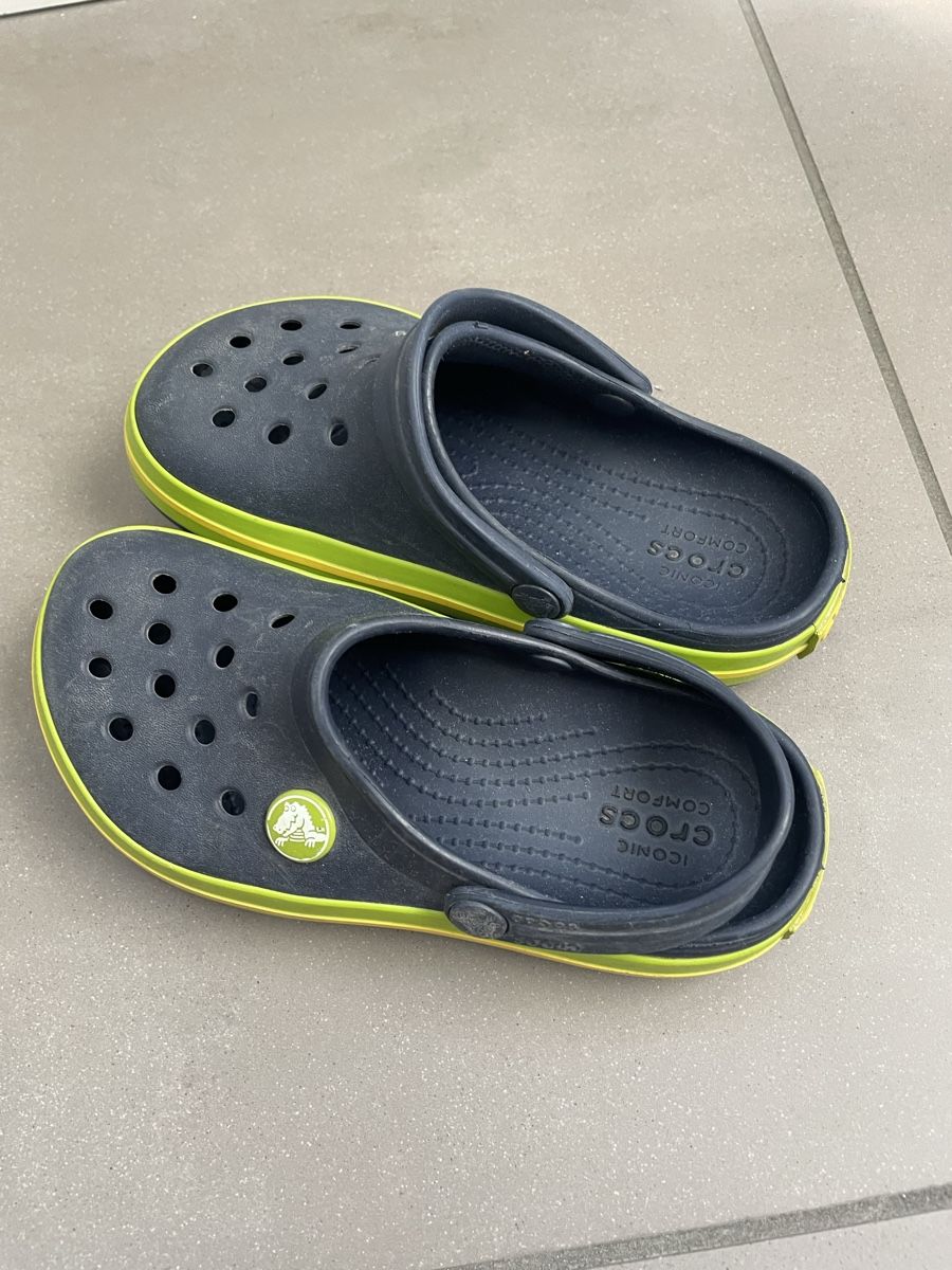 Crocs Chaussures hommes: Crocs C11 (28/29) – D'occasion à Zürich par yaelle106 1