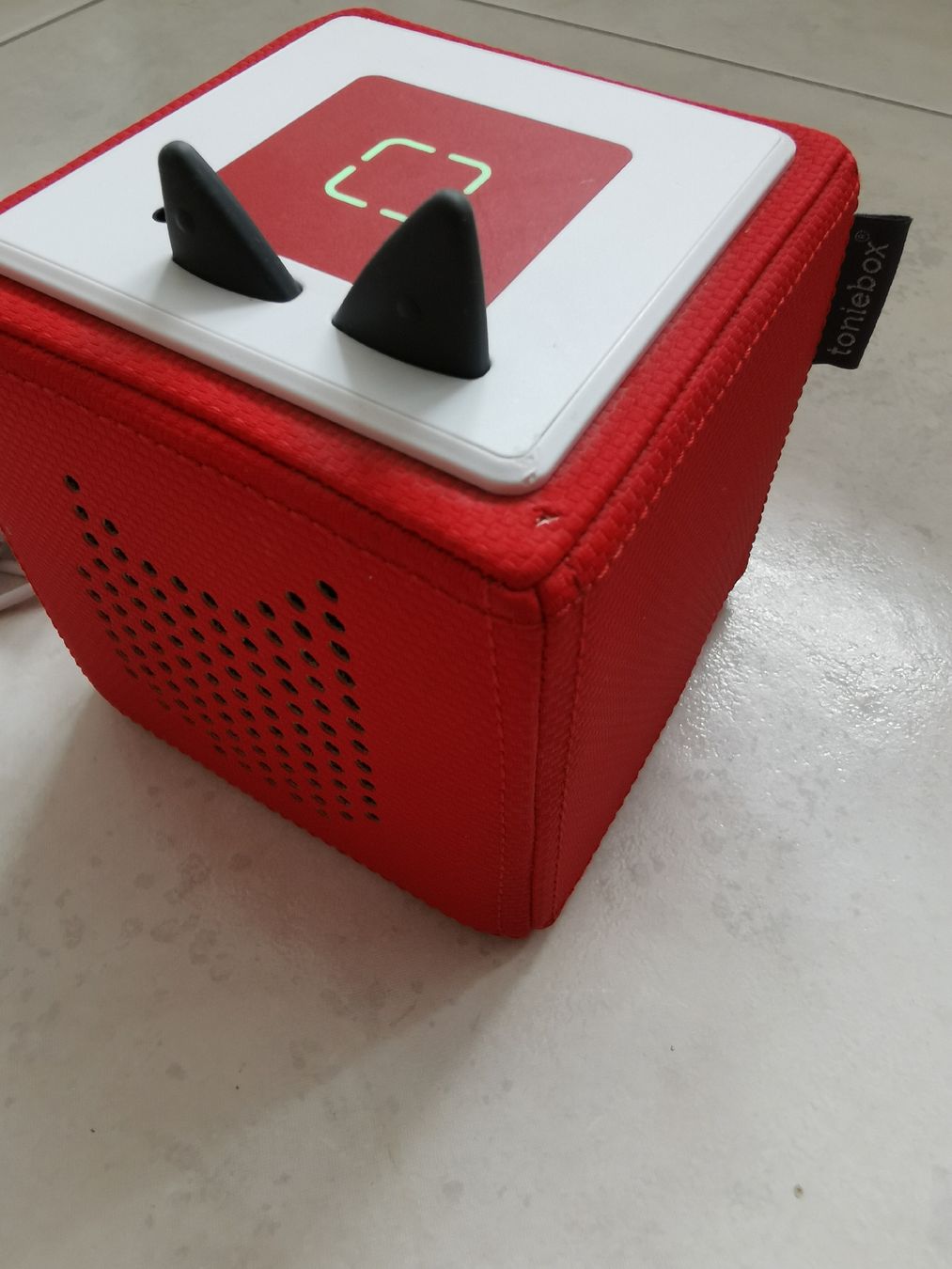Tonies Giocattoli: Rote Toniebox mit Ladestation – Usato da Brunnen venduto da JJaime 2