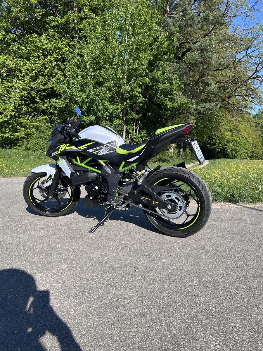 Kawasaki Strasse: Kawasaki Z125 – Gebraucht aus Rickenbach SO von sophia.f