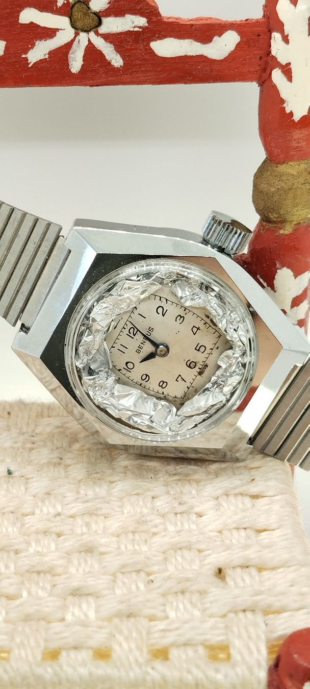 Orologi: Montre benrus récupéré – Usato da La Chaux-de-Fonds venduto da jac_9llg 6