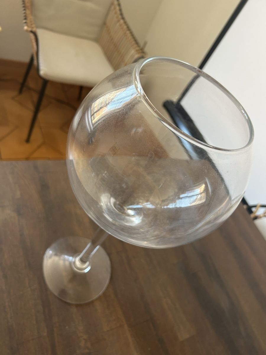Vasen & Gefässe: Vase / Deko Glasbehälter (40cm hoch) – Gebraucht aus Bern von The_One_Salesman 2