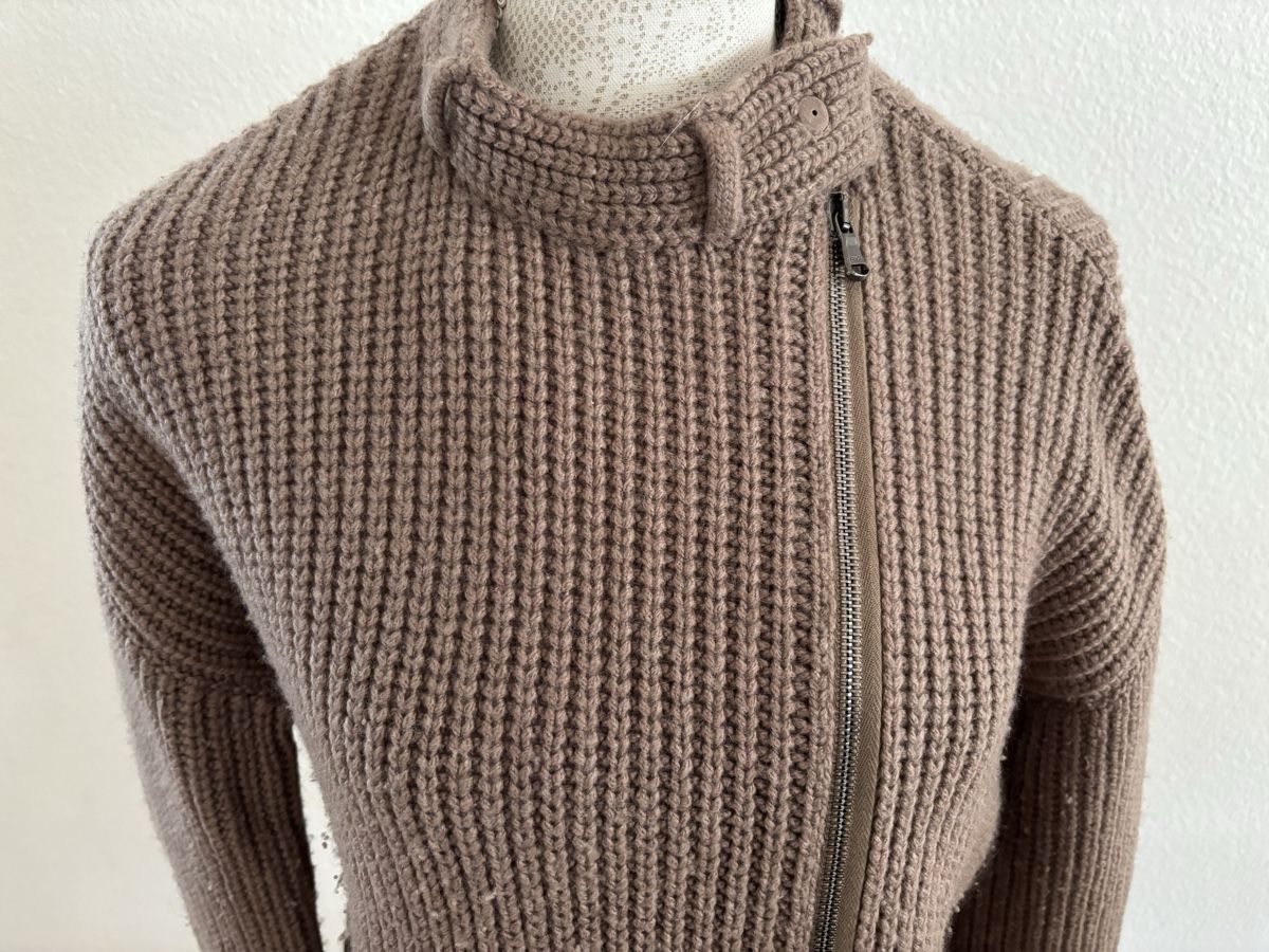 Brunello Cucinelli Giacche: Strickjacke Kaschmir Brunello Cucinelli Gr. M – Usato da Winterthur venduto da san_wd8j 1