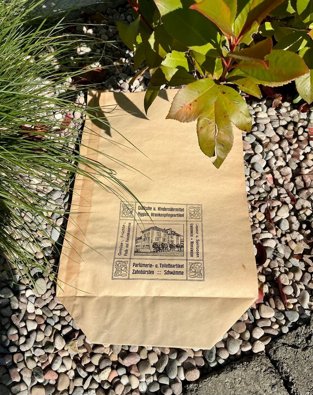 Toutes les décorations: URALTER DROGERIE PAPIERSACK – D'occasion à Zell LU par Silvermemory 1