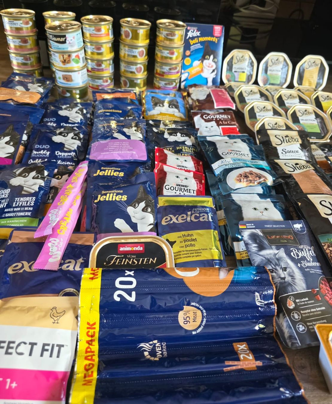 Nourriture: Katzenfutter Multipackung Nassfutter verschiedene Marken neu – Neuf (Voir description) à Sattel par singlespeed101 3