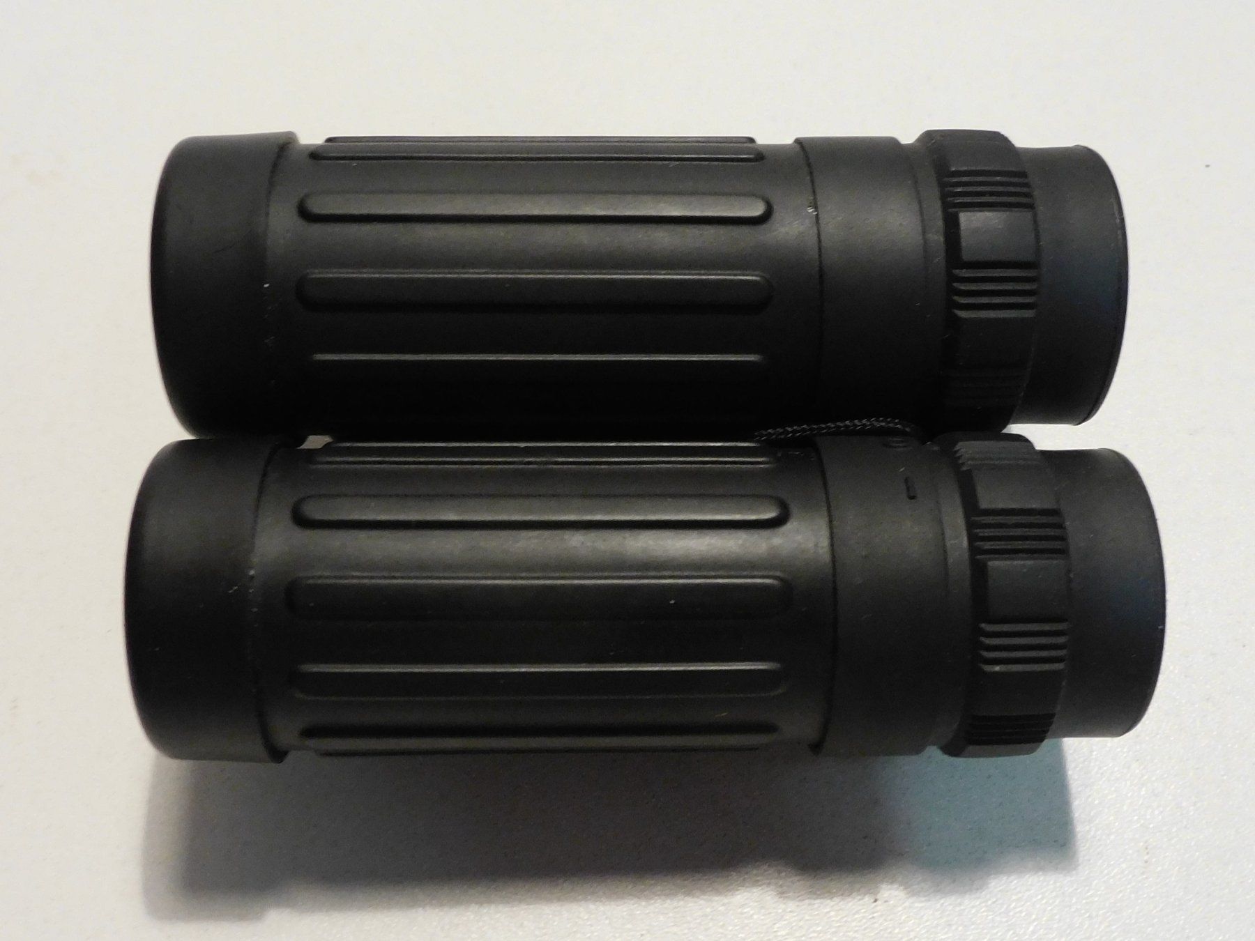 Binocoli: Feldstecker kleiner 8 x 21 Reisefeldstecher mit Case – Usato da Sursee venduto da 76 1