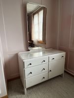 Weisses Vintage Schminktischli mit Spiegel,