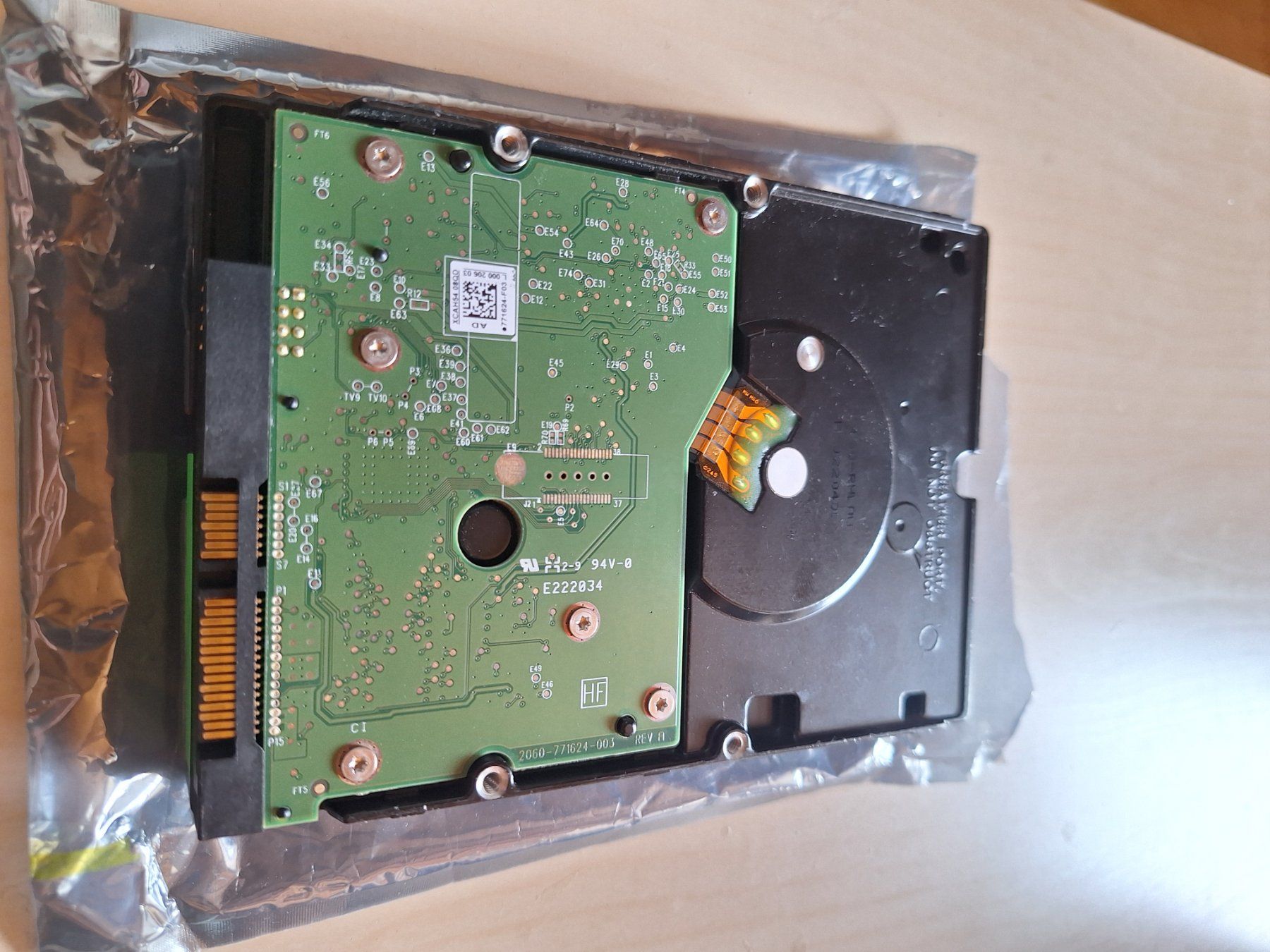 Western Digital Harddisks: WD Black 2 To 3.5" SATA – Gebraucht aus Travers von sar_d67b 1