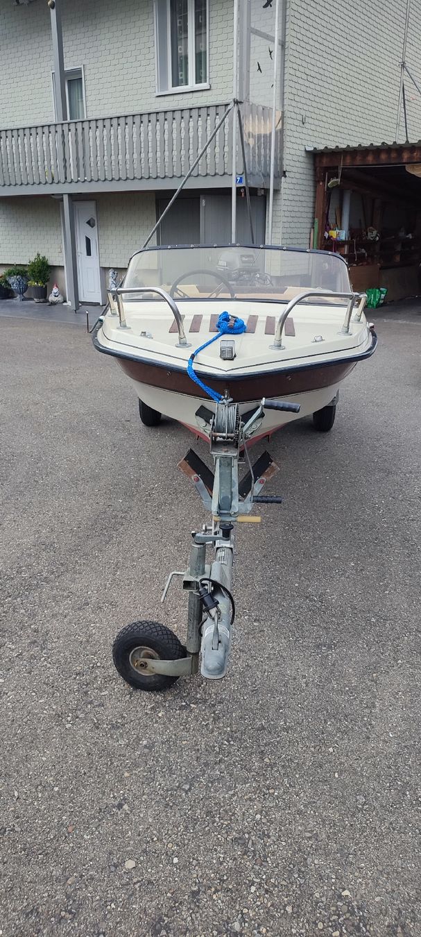 Honda Bateaux: Motorboot mit Anhänger – D'occasion à Wängi par Melwy 8
