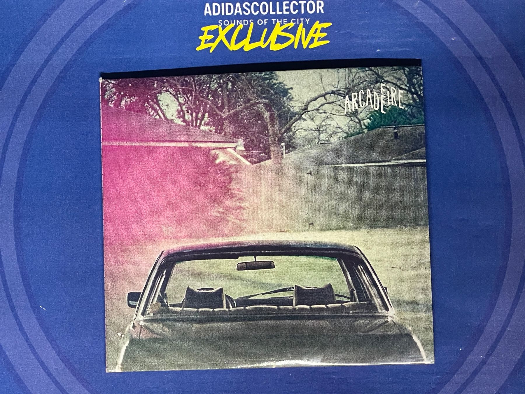 CD: Arcade Fire – The Suburbs – Usato da Muri b. Bern venduto da AdidasCollector 4