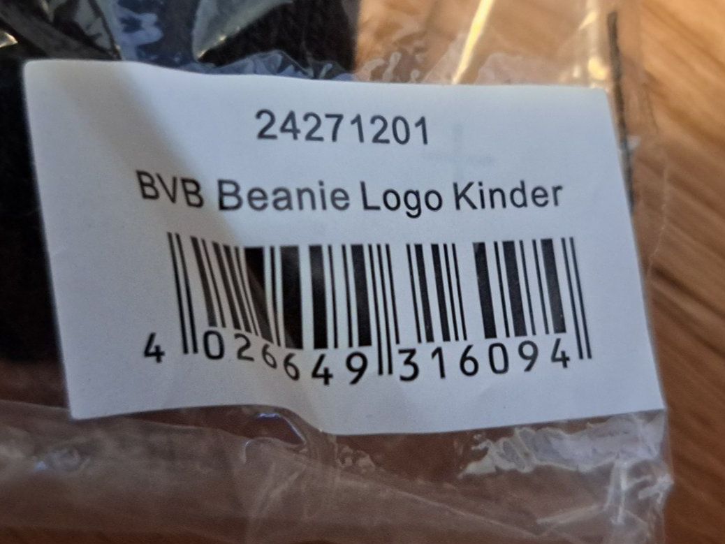 BVB Autres vêtements garçon: BVB Beanie Kinder (schwarz mit Logo) – D'occasion à Erlinsbach par carolinalexia 2