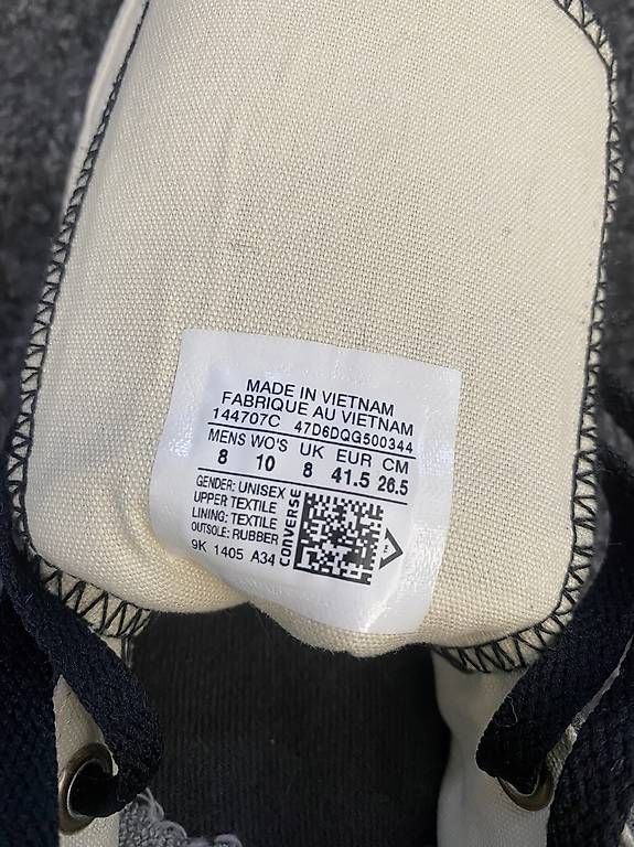 Converse Scarpe da uomo: Converse Grau 41.5 ungetragen – Usato da Herrenschwanden venduto da ale_5ggz 1