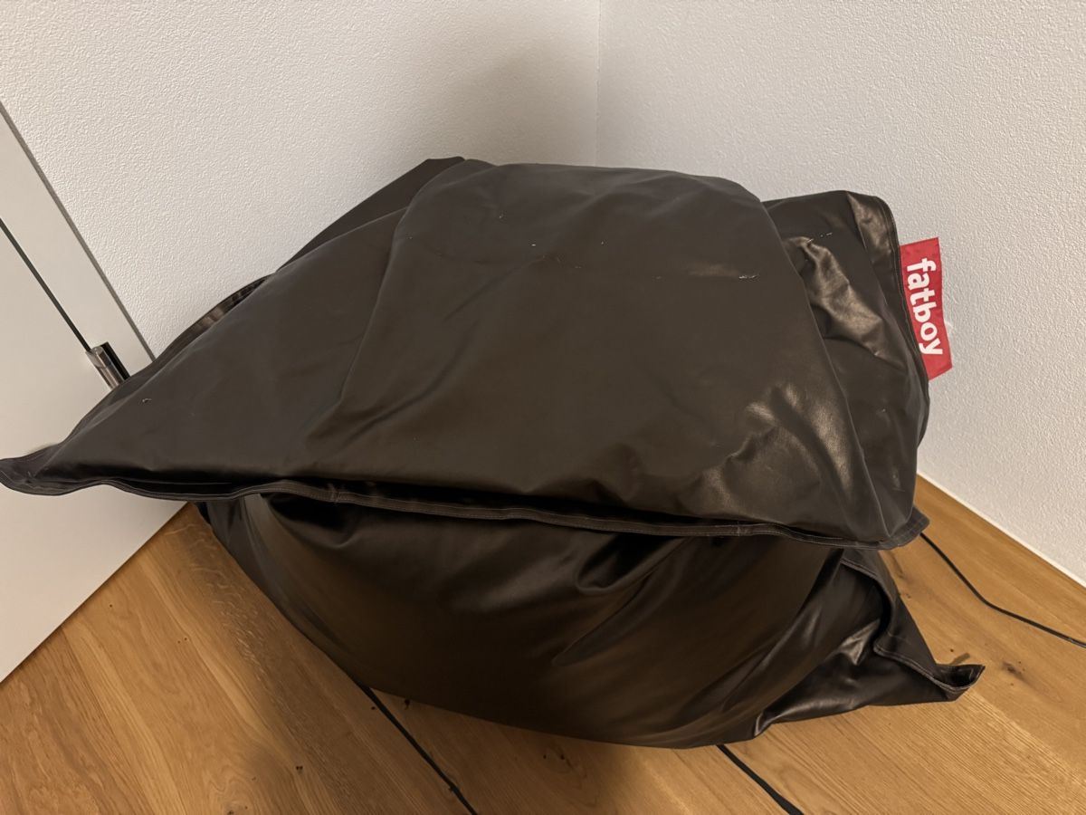 Fatboy Poltrone: Fatboy Sitzsack bronze gebrauchter Zustand – Usato da Spiez venduto da Kasimir71 1