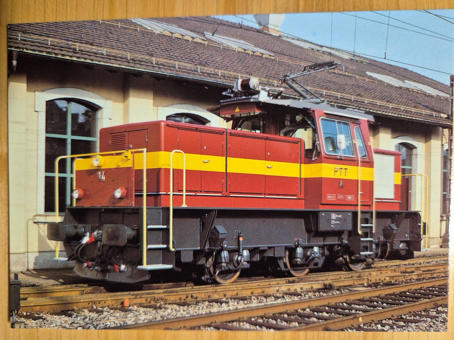 Cartoline postali: PTT : Ee 3/3 14, Luzern 18.3.1992 – Nuovo (secondo la descrizione) da St-Léonard venduto da thipif
