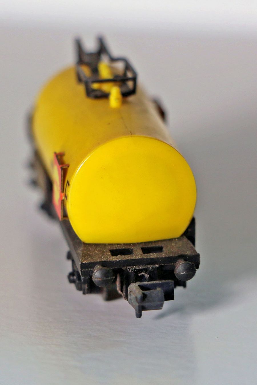 Arnold Trains électriques: DB Shell Kesselwagen – D'occasion à Aesch BL par diopter 4
