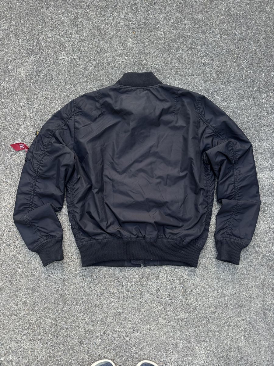 Alpha Industries Jacken: Alpha Industries MA-1 Bomber Jacket Black M – Gebraucht aus Effretikon von syrrrrre 5