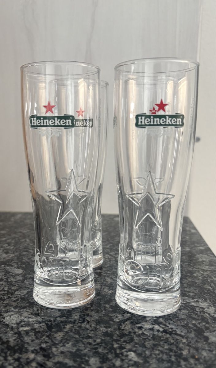 Heineken Bicchieri: 4x Biergläser Heineken – Nuovo (secondo la descrizione) da Spiez venduto da nomii20