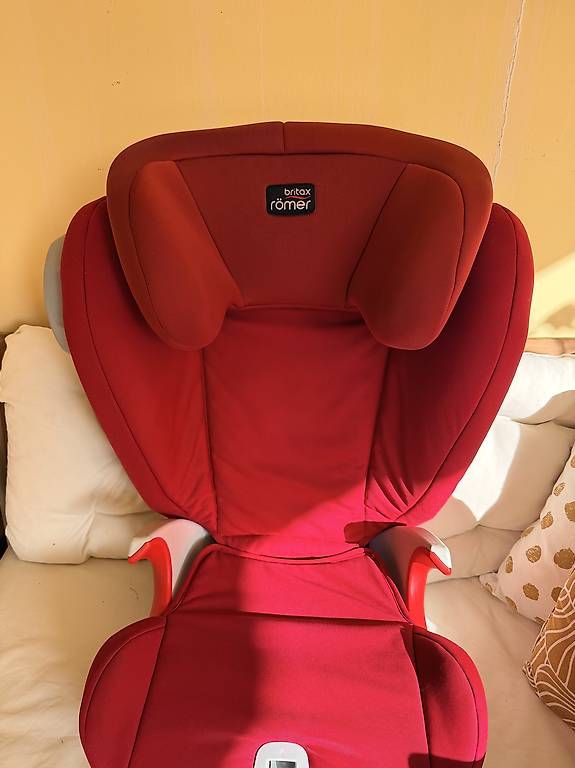 Britax Römer Seggiolini per auto: Kindersitz Römer Britax – Usato da Winkel venduto da kon_pcx8 1