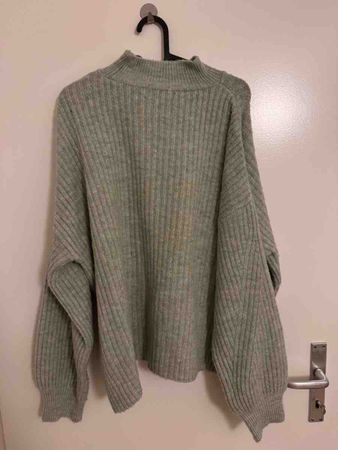 Damen Pullover Stradivarius grau Grösse S neuwertig