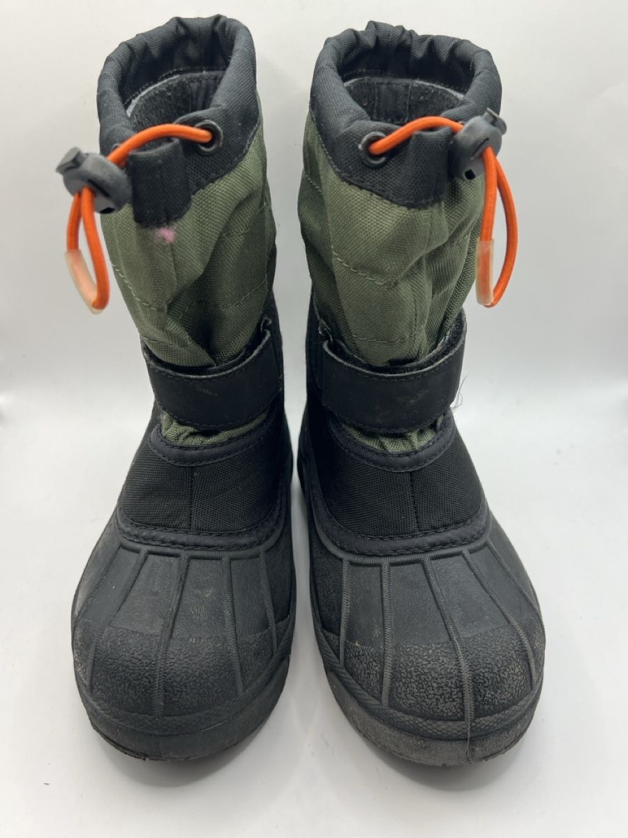 Columbia Scarpe per ragazzi: Kinder Columbia Winterstiefel - Grösse 31 – Usato da Zuchwil venduto da Commander0 1