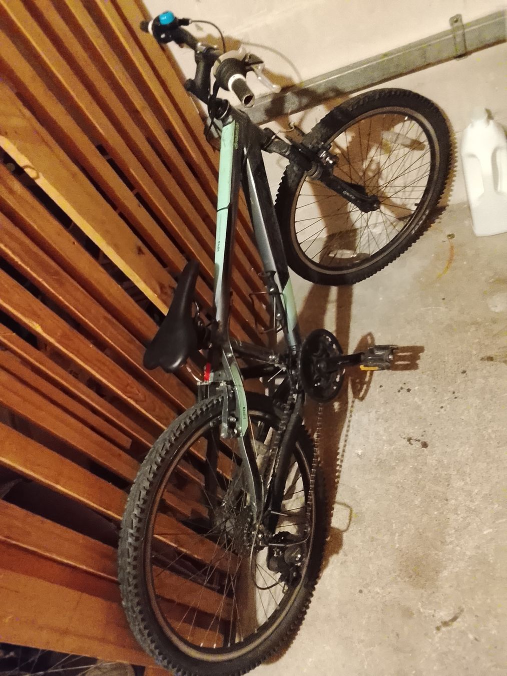 Leopard Velos: Leopard Dynamite Velo, 26 Zoll, Sommer-Velotraum! 🚲💨 – Defekt aus Effretikon von SEMOUNA 5