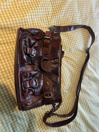 Brown Leather Handbag with inner fabric