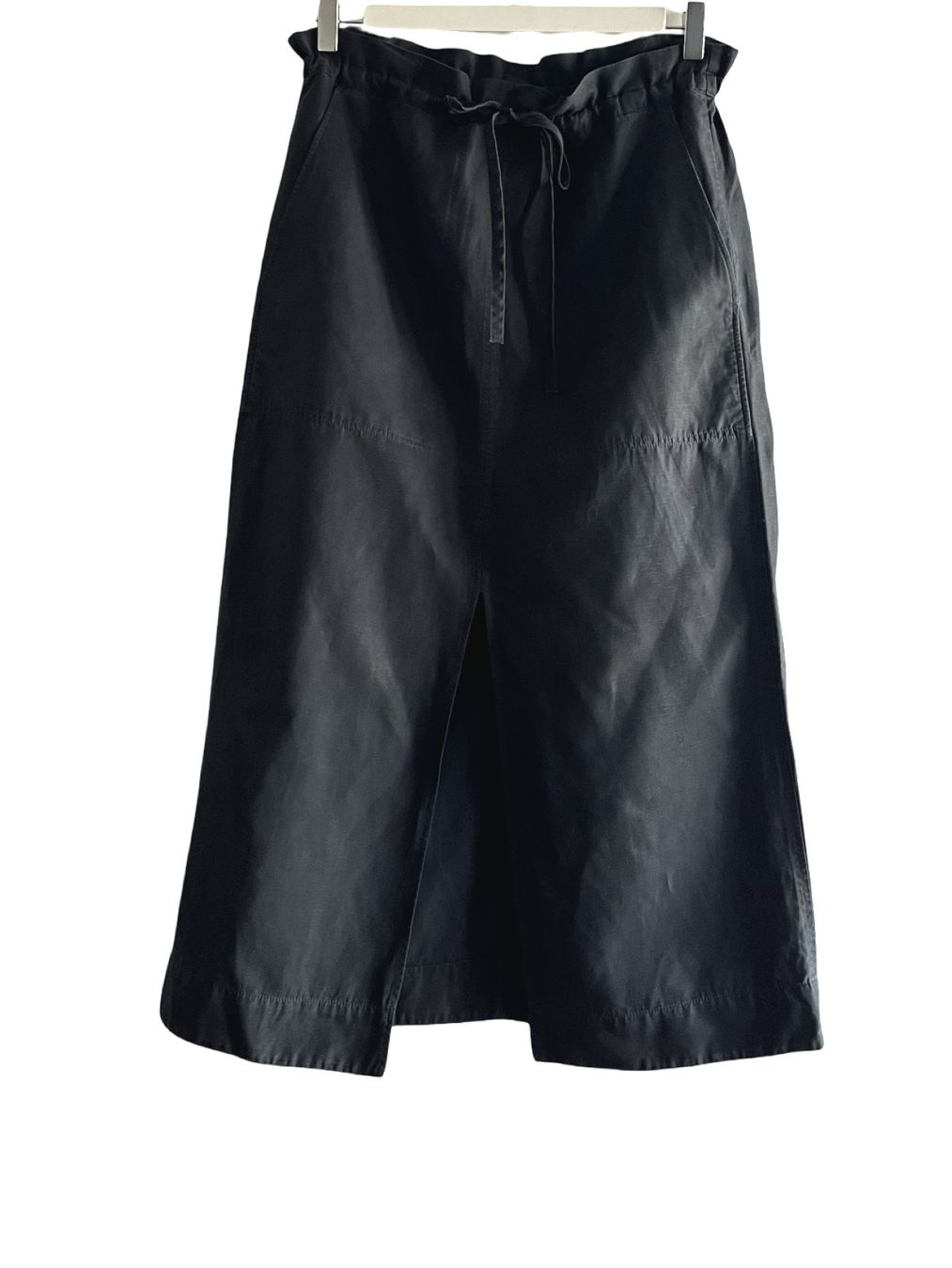Cos Gonne: cooler Rock von COS – Usato da Jona venduto da vanessasupermarket20 3