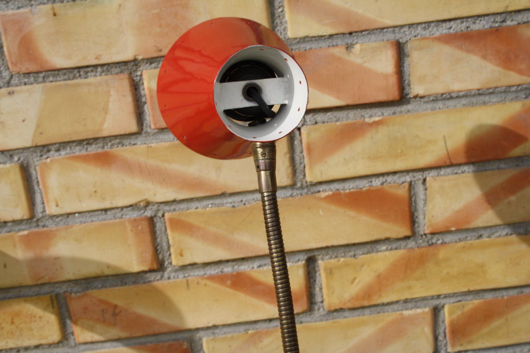 Lampade: Vintage Designklassiker Lampe Tischlampe – Usato da Wauwil venduto da Pneuedy 4