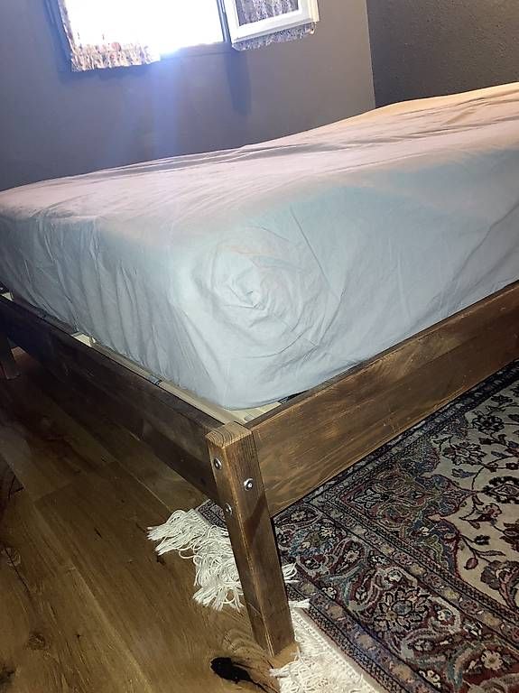 Letti: Doppelbett 140x200 – Usato da Zug venduto da aur_9zcj 1