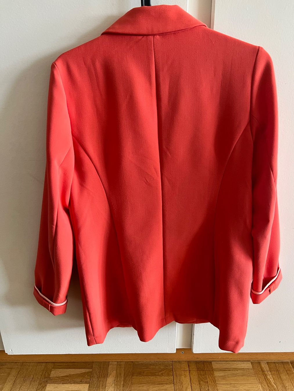 Opus Giacche: Opus Blazer Koralle / Grösse 36 – Usato da Effretikon venduto da YaMn 2