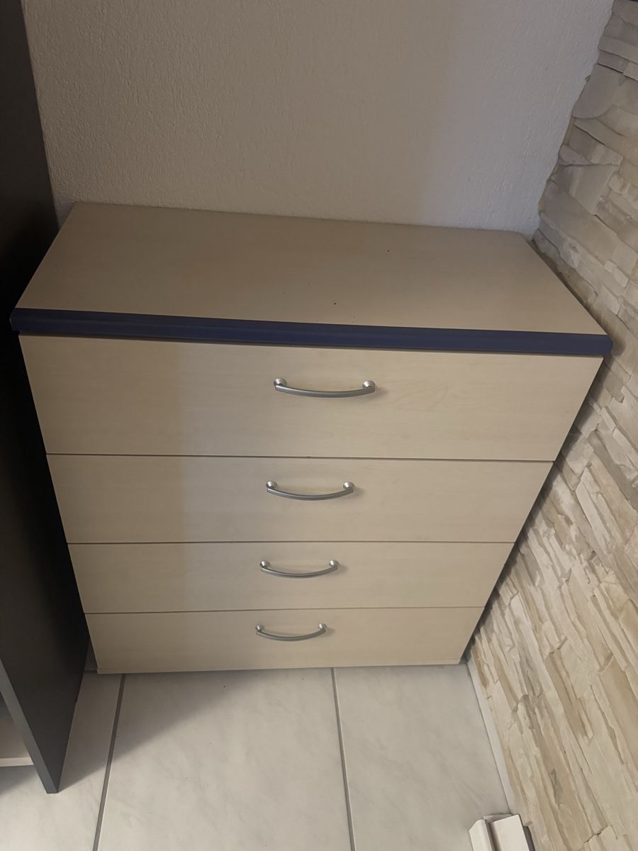 Commodes: Kommode  – D'occasion à Muhen par lia_8nby 2