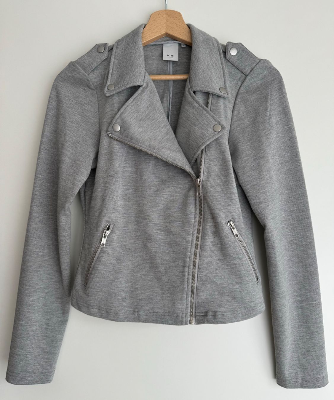 Giacche: Blazer von ICHI - Grösse 34 – Usato da Bachenbülach venduto da Elcomaster 1