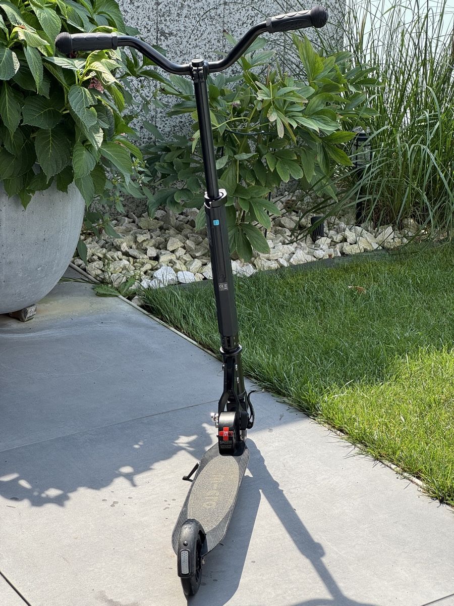 Micro Kickboard: Micro Sprite Deluxe Schwarz Scooter Kinder – Gebraucht aus Buttikon SZ von LEDUPGRADE 4