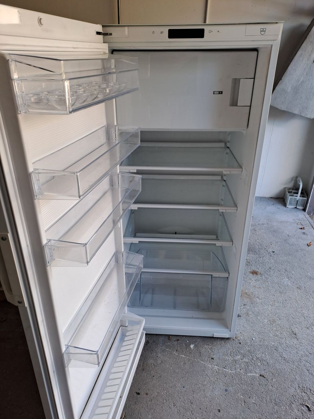 V-Zug Frigoriferi: Einbaukühlschrank V-Zug – Usato da Glattbrugg venduto da ani1234 1