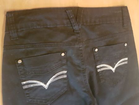 Pantalon 3/4 taille 36 marque Lestand 95% coton