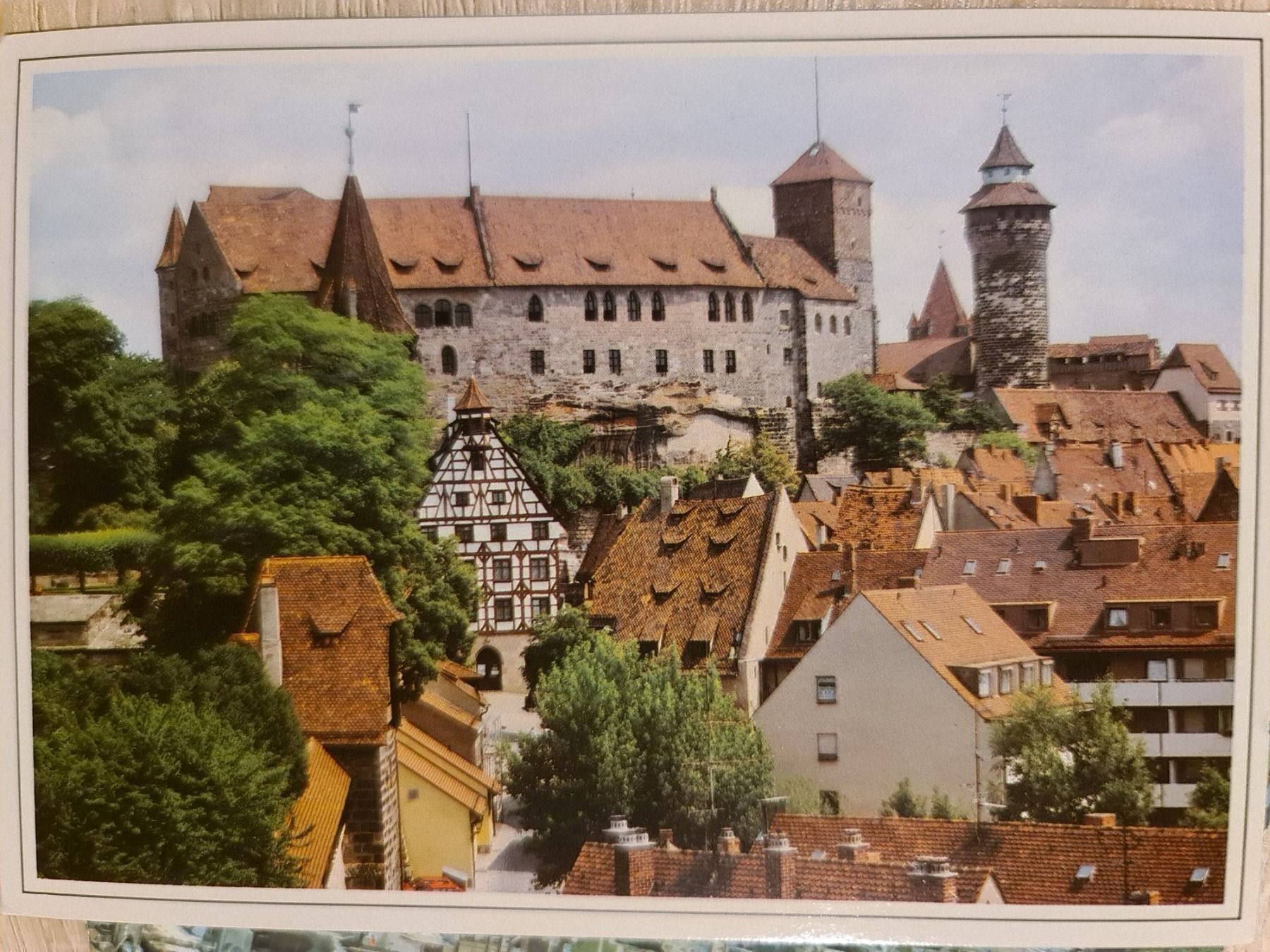 Cartoline postali: Ansichtskarte Nürnberg Deutschland 1989 – Usato da Dintikon venduto da Vexi