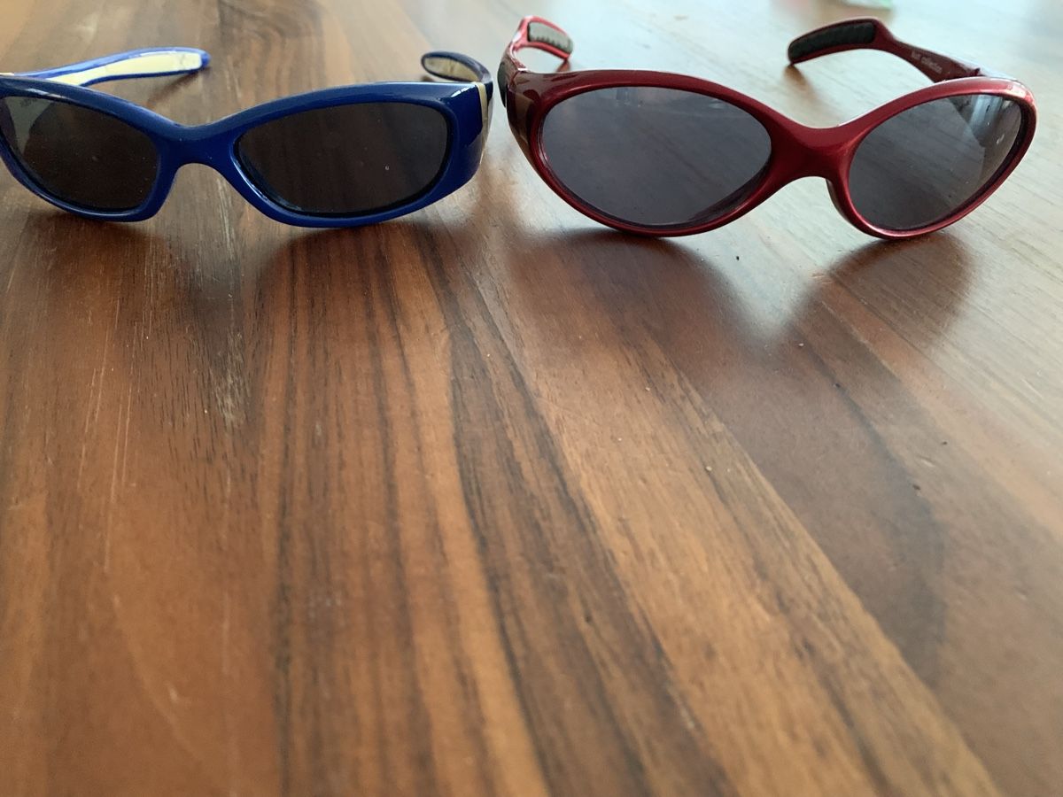 Occhiali & Lenti: Sonnenbrille Kinder 2Stk – Usato da Ostermundigen venduto da des_t9vv 7